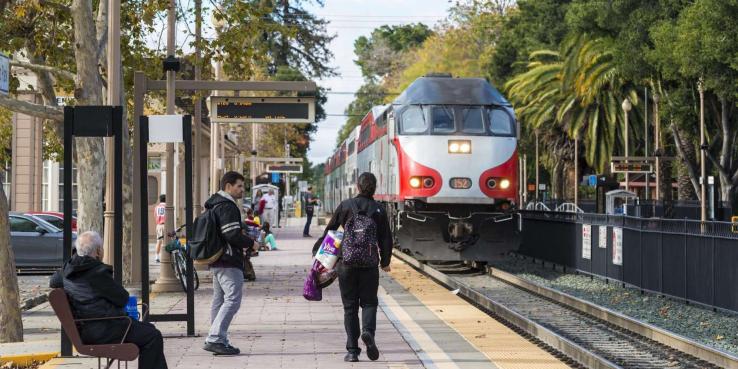 Caltrain pulling into a station