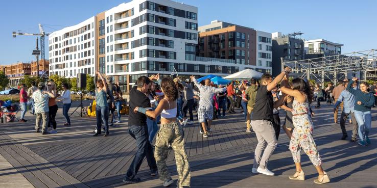 people dancing