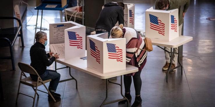 people voting