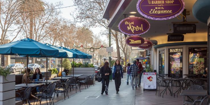 People on Willow Glen, San Jose