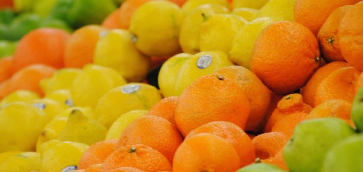 Citrus display at grocery store