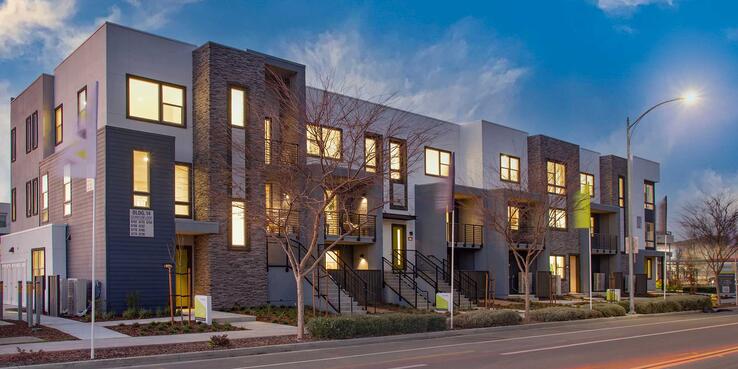 Photo of Lotus at Urban Oak, a condominium development in San José