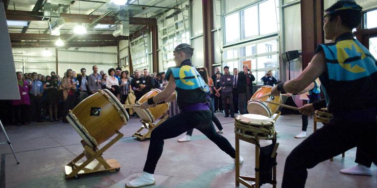 SJ taiko drummers