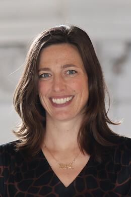 Portrait of Leigh Lutenski