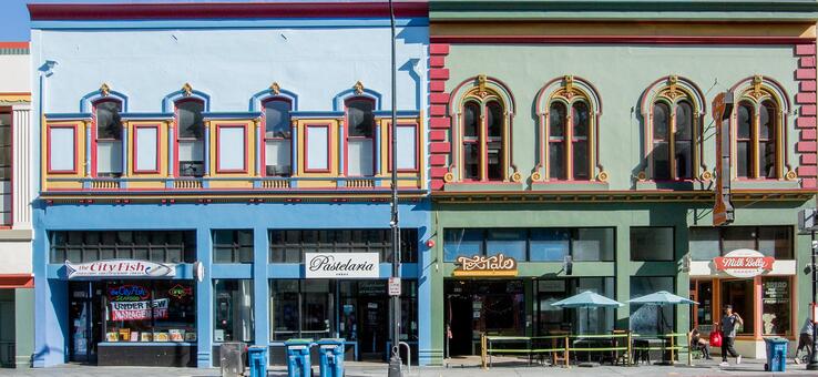 Building storefronts in downtown San Jose